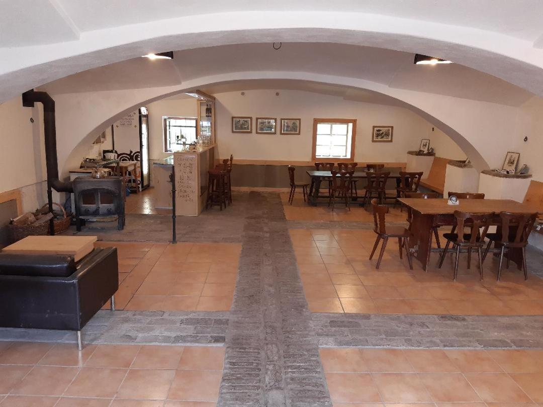 Appartamento Stáj Zakšín - špejchar Dubá Esterno foto